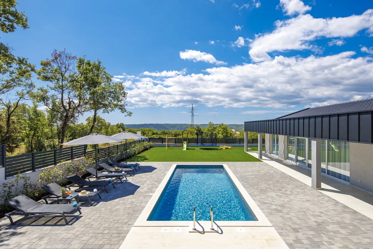 Villa Santia gallery 1