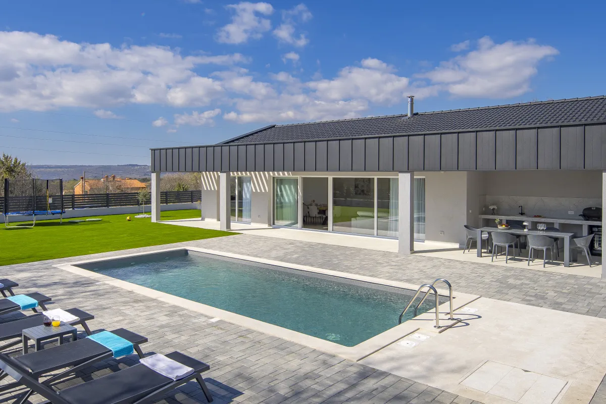 Villa Santia gallery 9